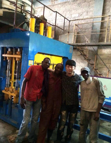 Paving brick manufacturer in Nairobi, Kenya, increased production capacity and quality with the QT9-15