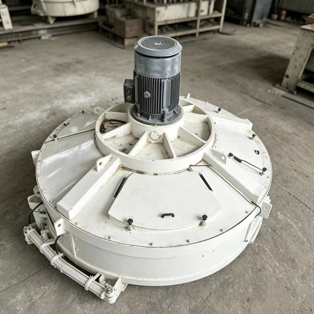 Planetary Concrete Mixer